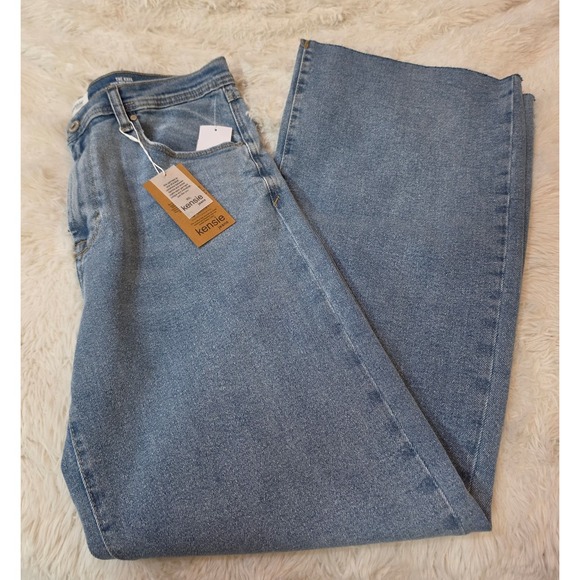 Kensie Denim - NWT Kensie The Kaya High Rise Wide Leg Jeans Sz 12/31 Raw Hem Medium Wash